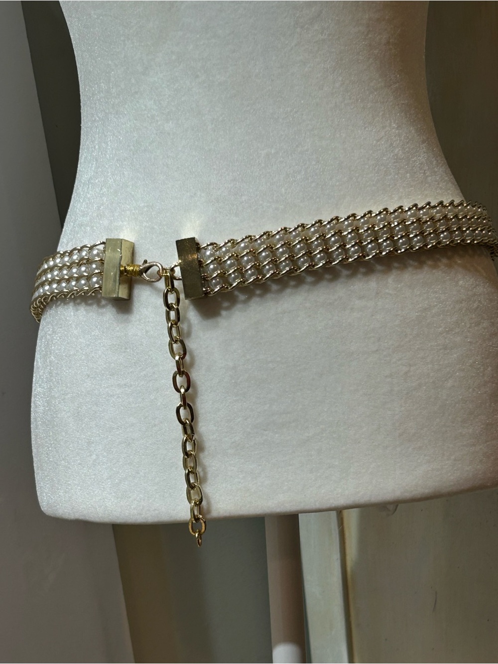 Per Se Gold Multi-Row Chain and Pearl Waist Vintage Jewelry Belt 32” plus chain